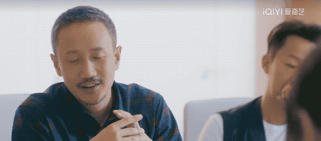 赢博体育这才是切实的职场气氛啊！《烈日伴我》肖战重溺式演我上班(图14)