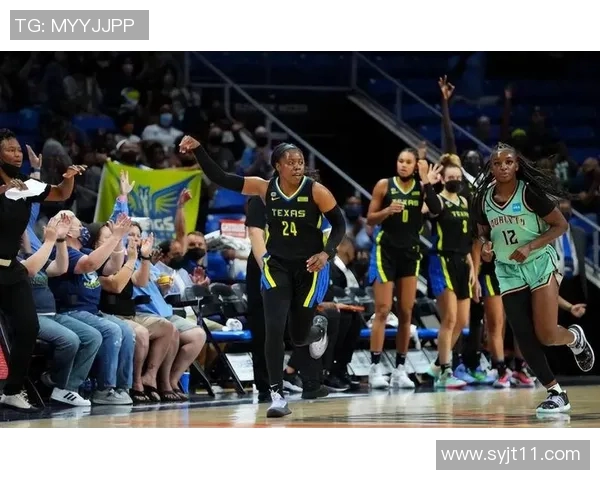 火花与飞翼历史交锋回顾及战绩分析